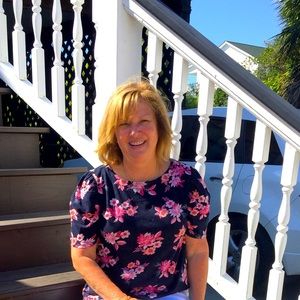 Meet your Posher, Linda